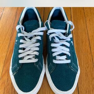 Converse OneStar Pro in Midnight Turquoise. Pre-owned in excellent condition